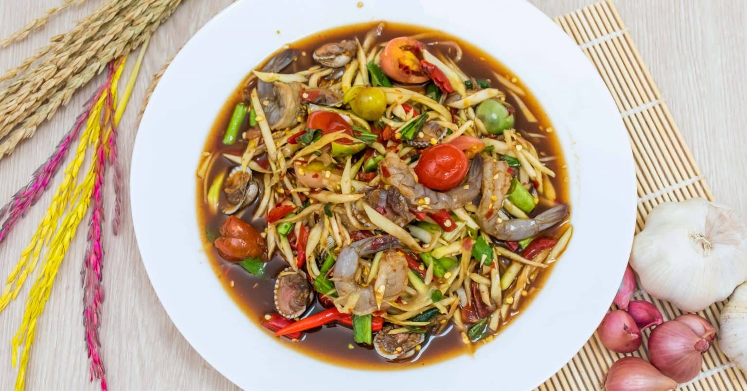 อาหารหมักดองและสุก ๆ ห้ามกินหลังผ่าตัดดิบ ๆ