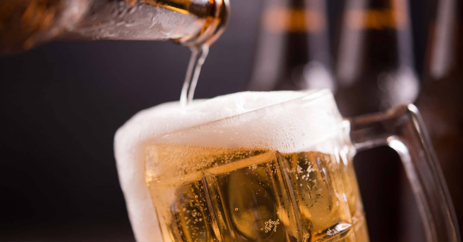 เครื่องดื่มแอลกอฮอล์ อาหารห้ามกินหลังผ่าตัด